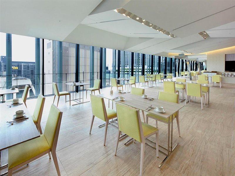 Hotel Royal Classic Osaka Exterior foto